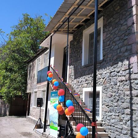 Legend Guest House Artabuynk Экстерьер фото
